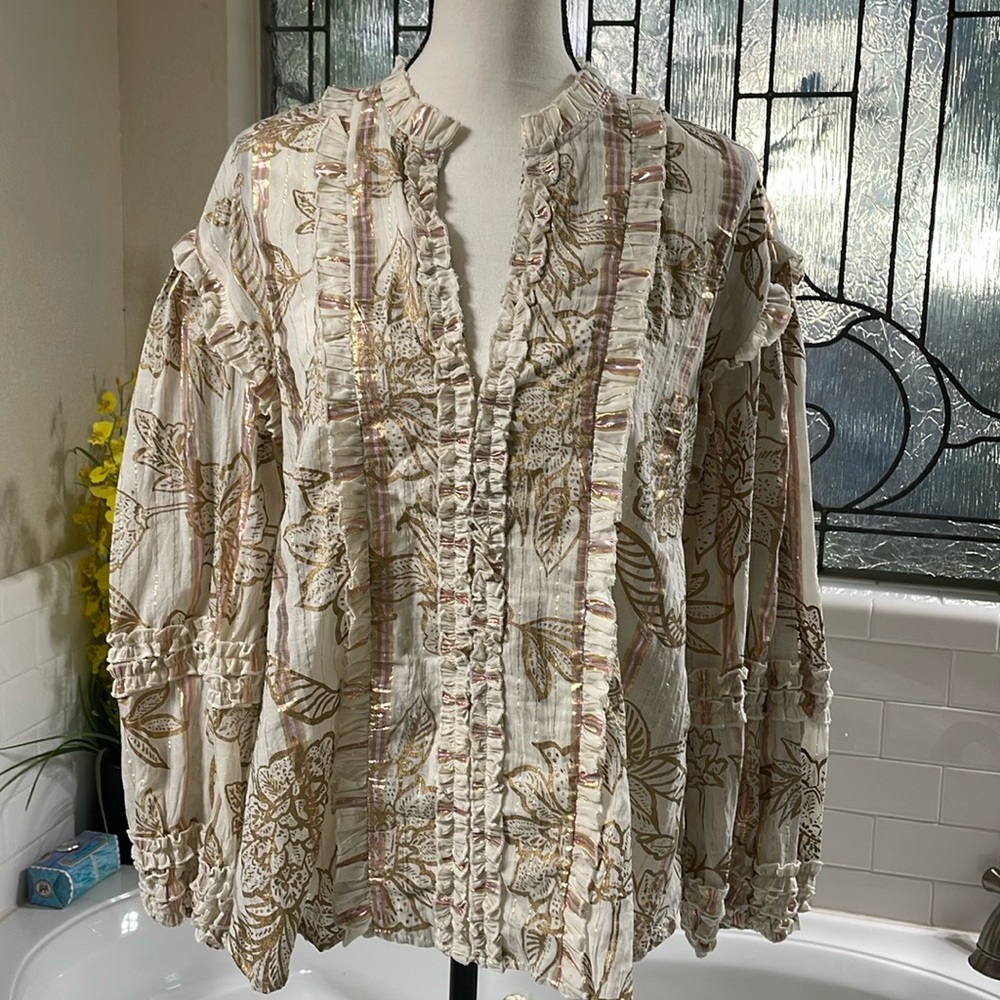 Miss June Paris New w/o Tags ruffle Blouse